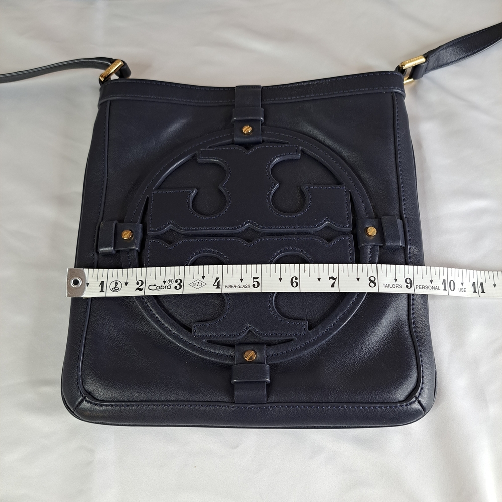 TORY BURCH LEATHER CROSSBODY BAG in STO~A~WAY NAVY - Picture 11 of 16